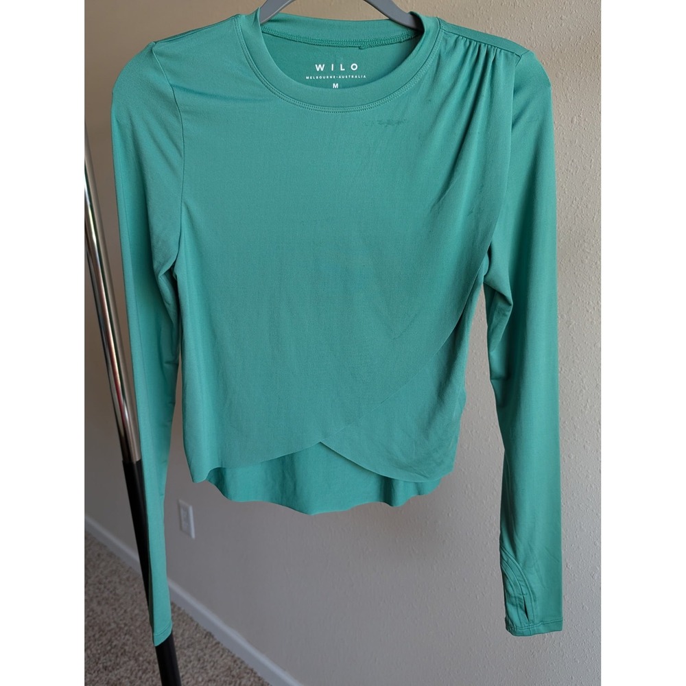 WILO The Label Teal Green Long Sleeve Crossover Tulip Hem Top with Thumbholes M